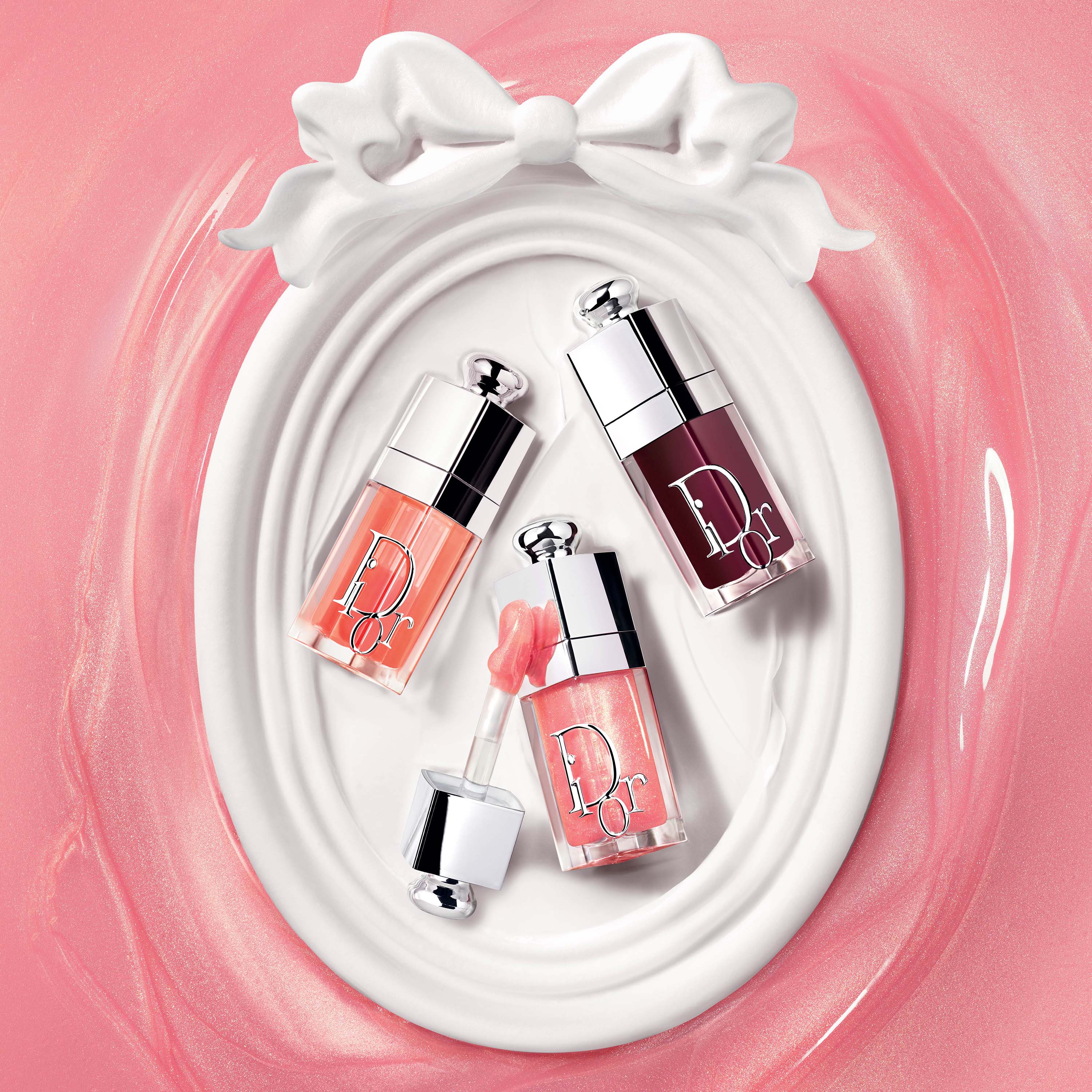 Botellas de Dior Addict Lip Glow Oil en diferentes tonos